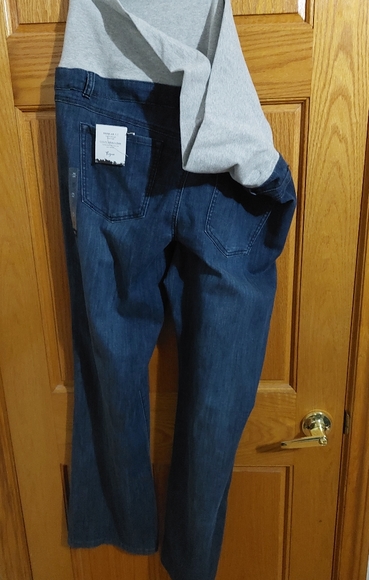 Thyme maternity jeans size 3x color blue - Picture 2 of 4